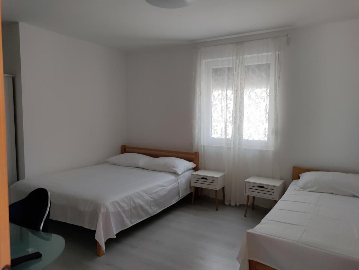 Magi House With Pool Appartement Podstrana Buitenkant foto