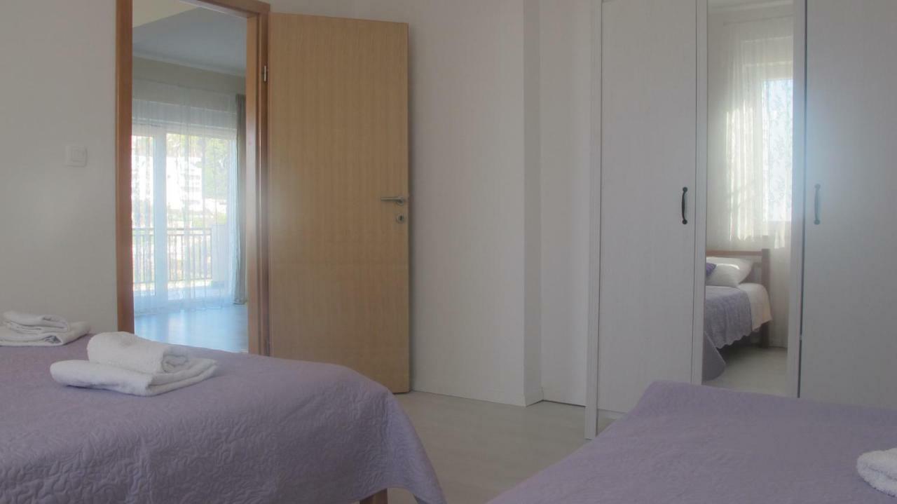Magi House With Pool Appartement Podstrana Buitenkant foto